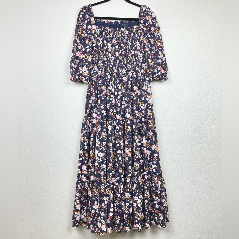 Ann Taylor Women's 4 PETITE Floral Smocked Maxi Dress Puff Sleeve Tiered Ruffle